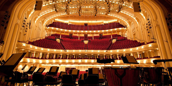 Chicago Symphony Center | Hotel EMC2